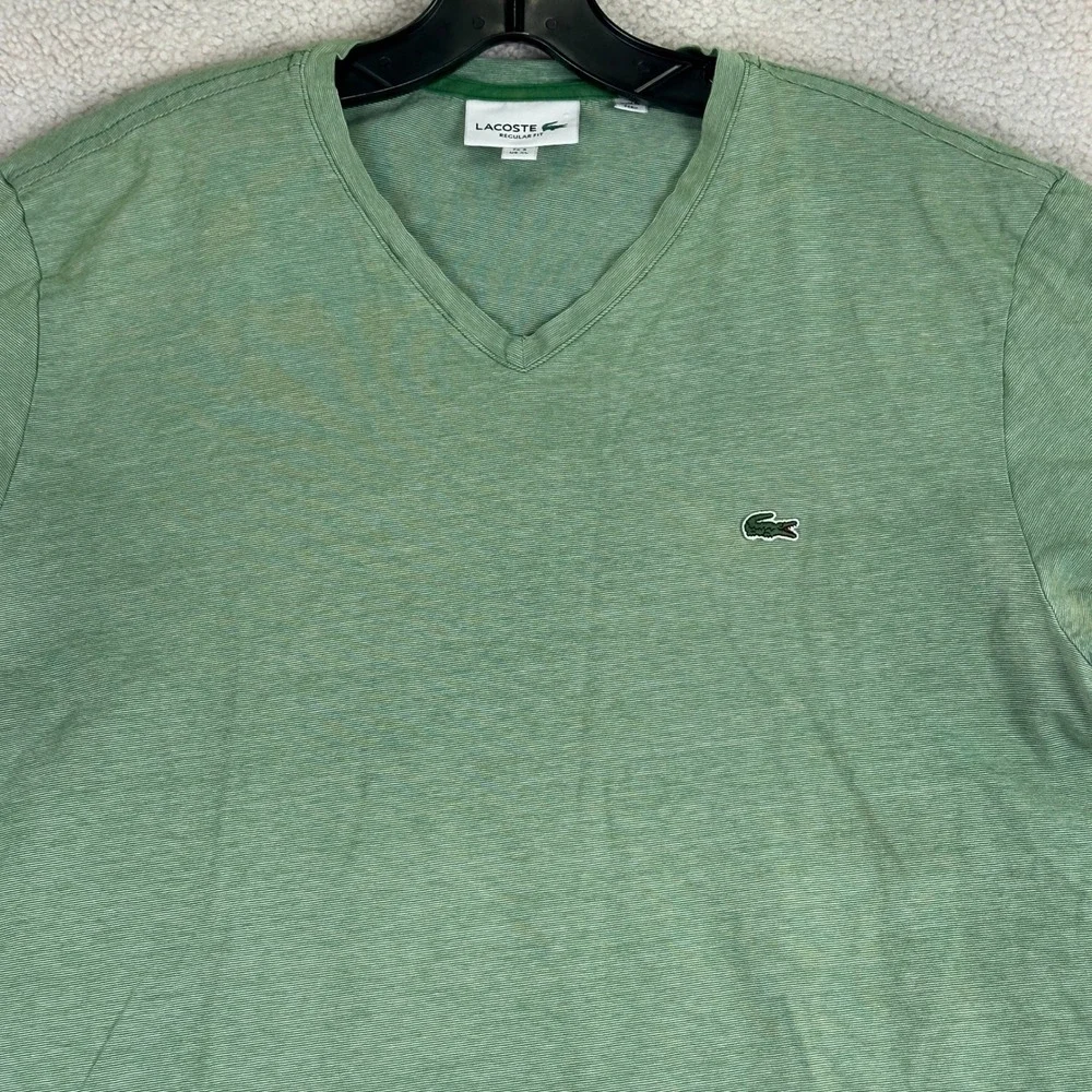 Lacoste Regular Fit Micro stripe V-Neck T-Shirt Mens XL Green Preppy Casual